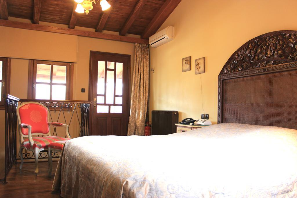 וריה Boutique Hotel Kokkino Spiti חדר תמונה