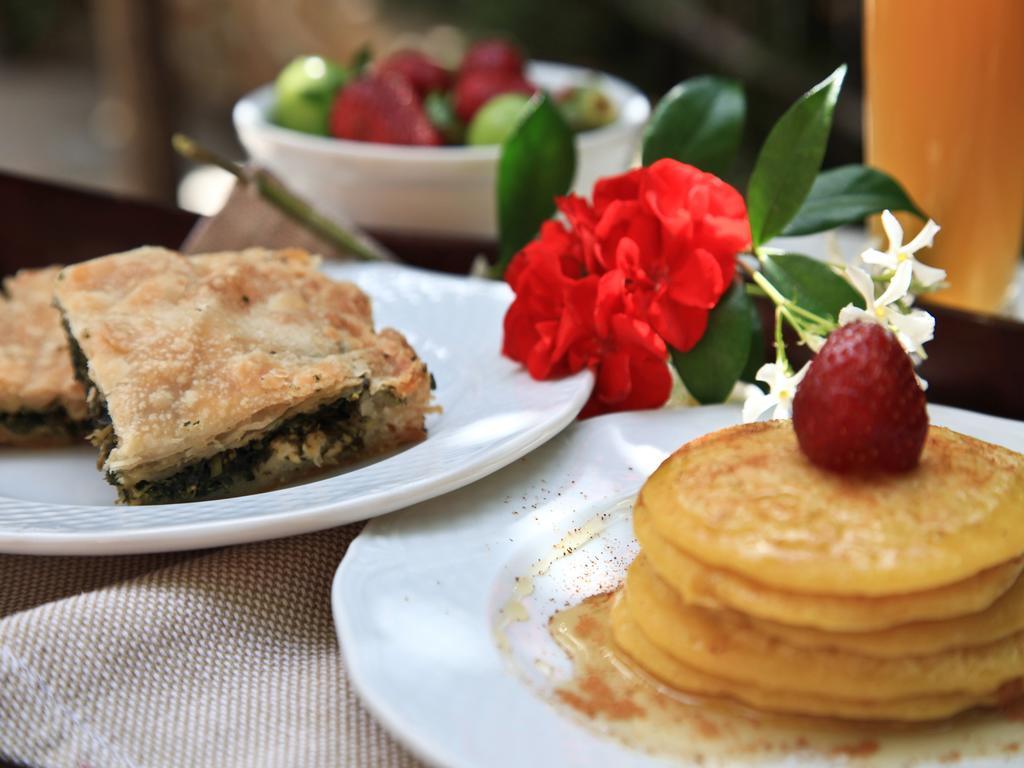 וריה Boutique Hotel Kokkino Spiti מראה חיצוני תמונה