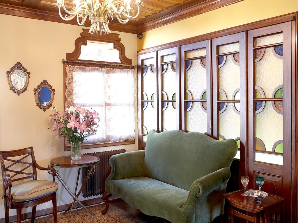 וריה Boutique Hotel Kokkino Spiti מראה חיצוני תמונה