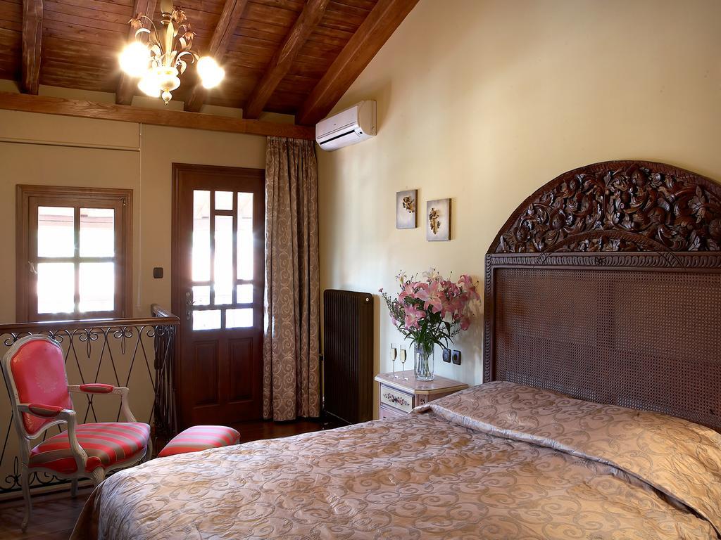וריה Boutique Hotel Kokkino Spiti מראה חיצוני תמונה