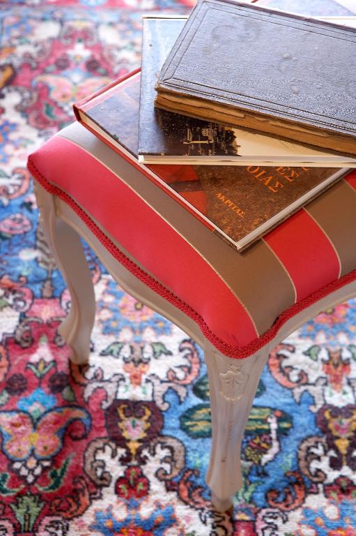 וריה Boutique Hotel Kokkino Spiti מראה חיצוני תמונה