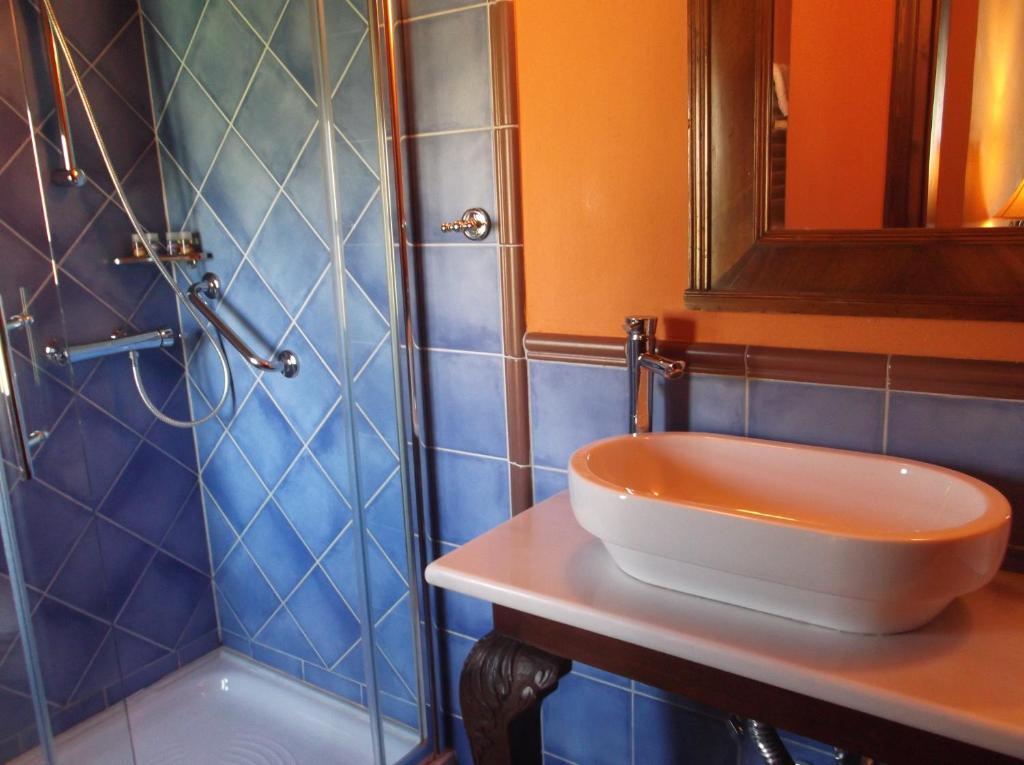 וריה Boutique Hotel Kokkino Spiti מראה חיצוני תמונה