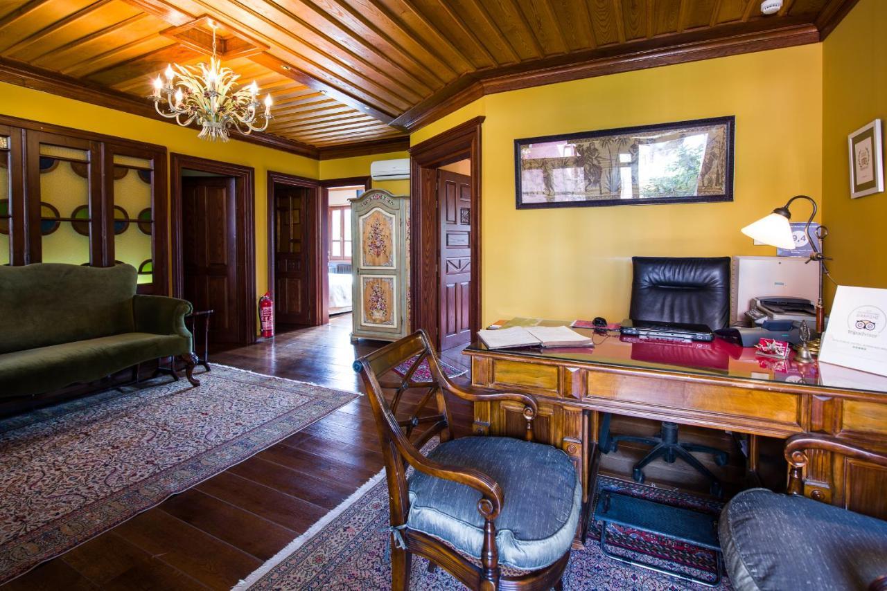 וריה Boutique Hotel Kokkino Spiti מראה חיצוני תמונה